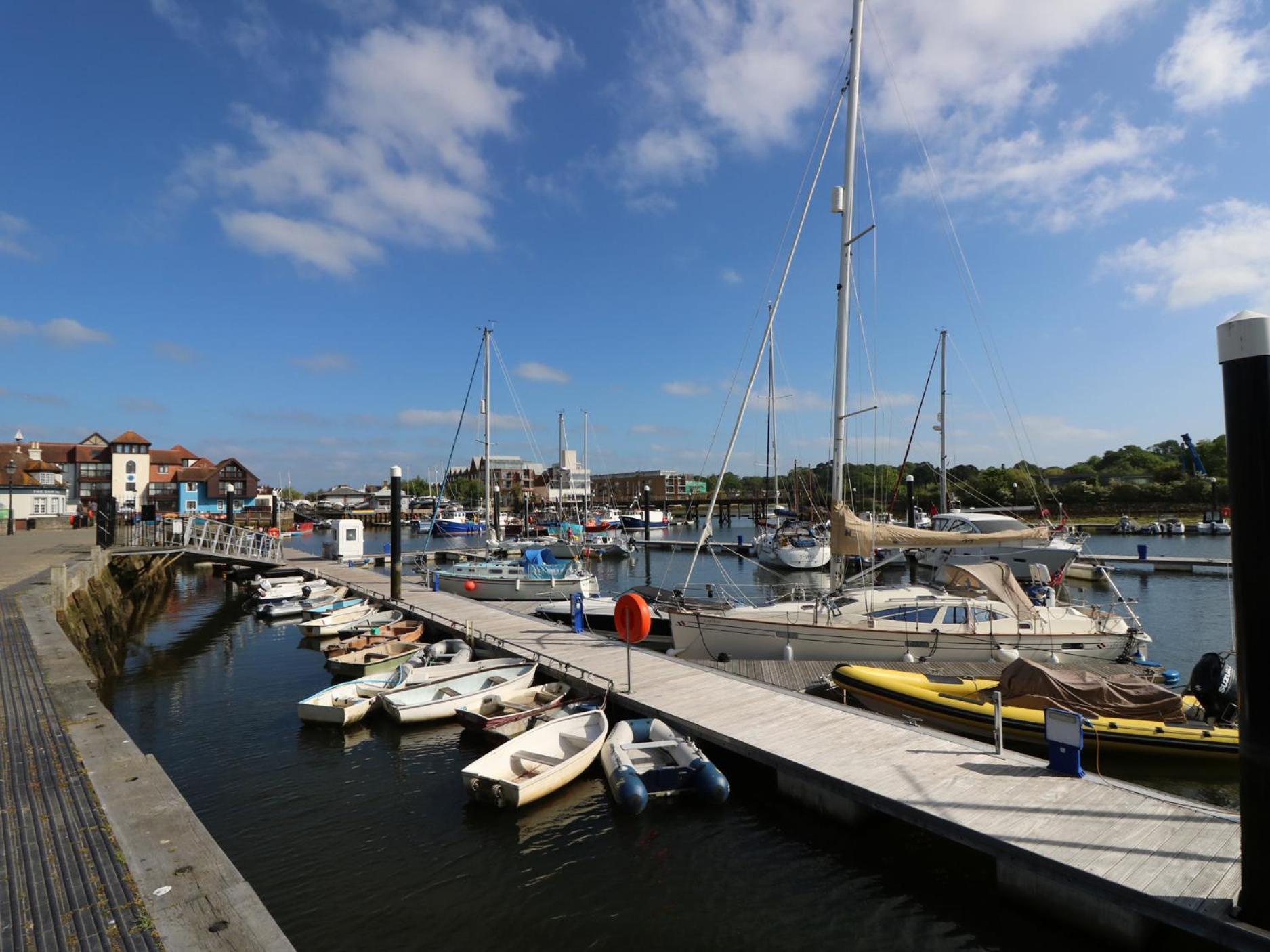 Captains Row Lymington Luaran gambar