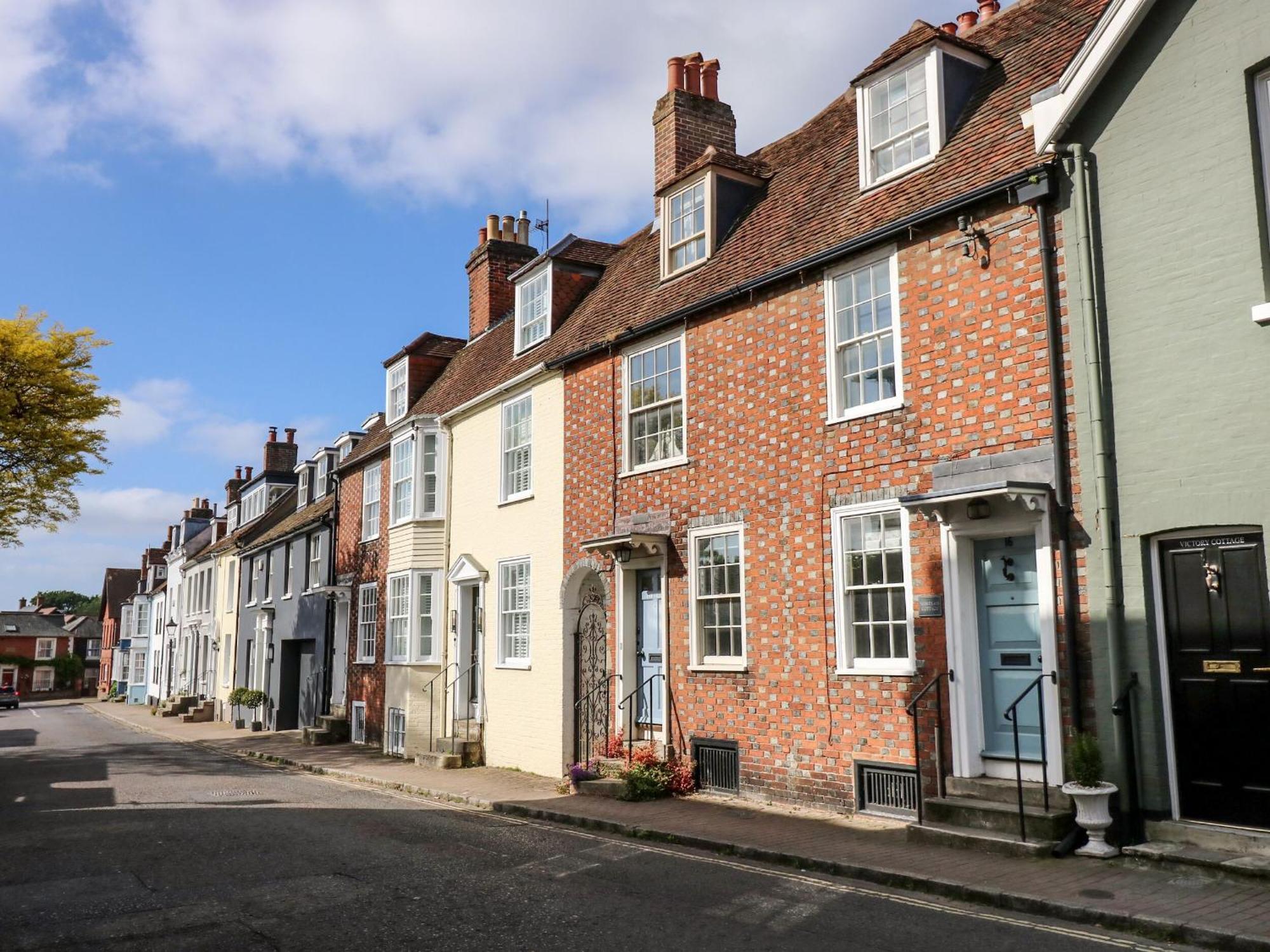 Captains Row Lymington Luaran gambar