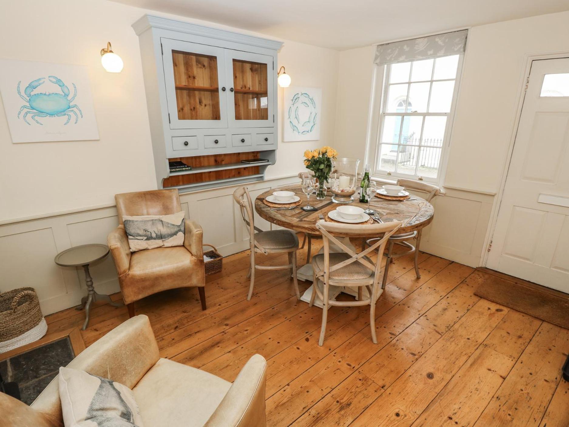 Captains Row Lymington Luaran gambar